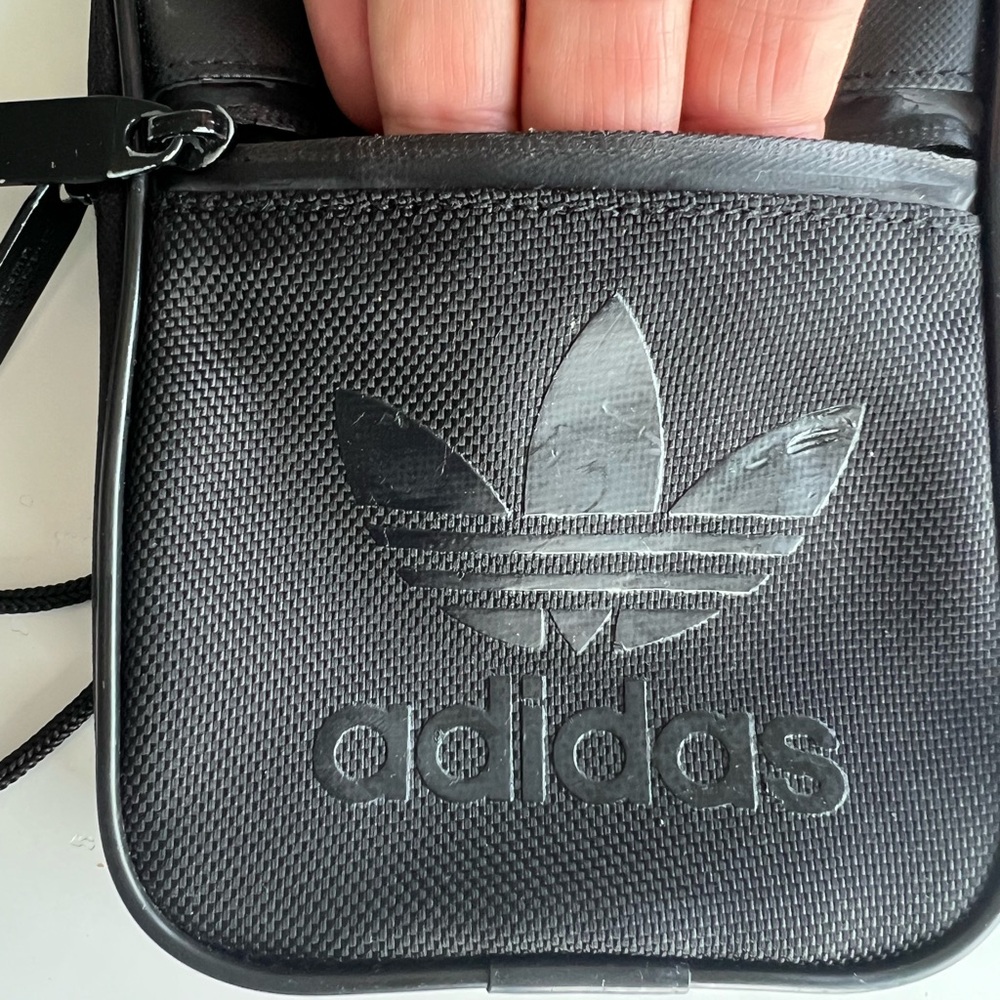 Adidas Black Crossbody Bag for Men - Picture 4 of 5